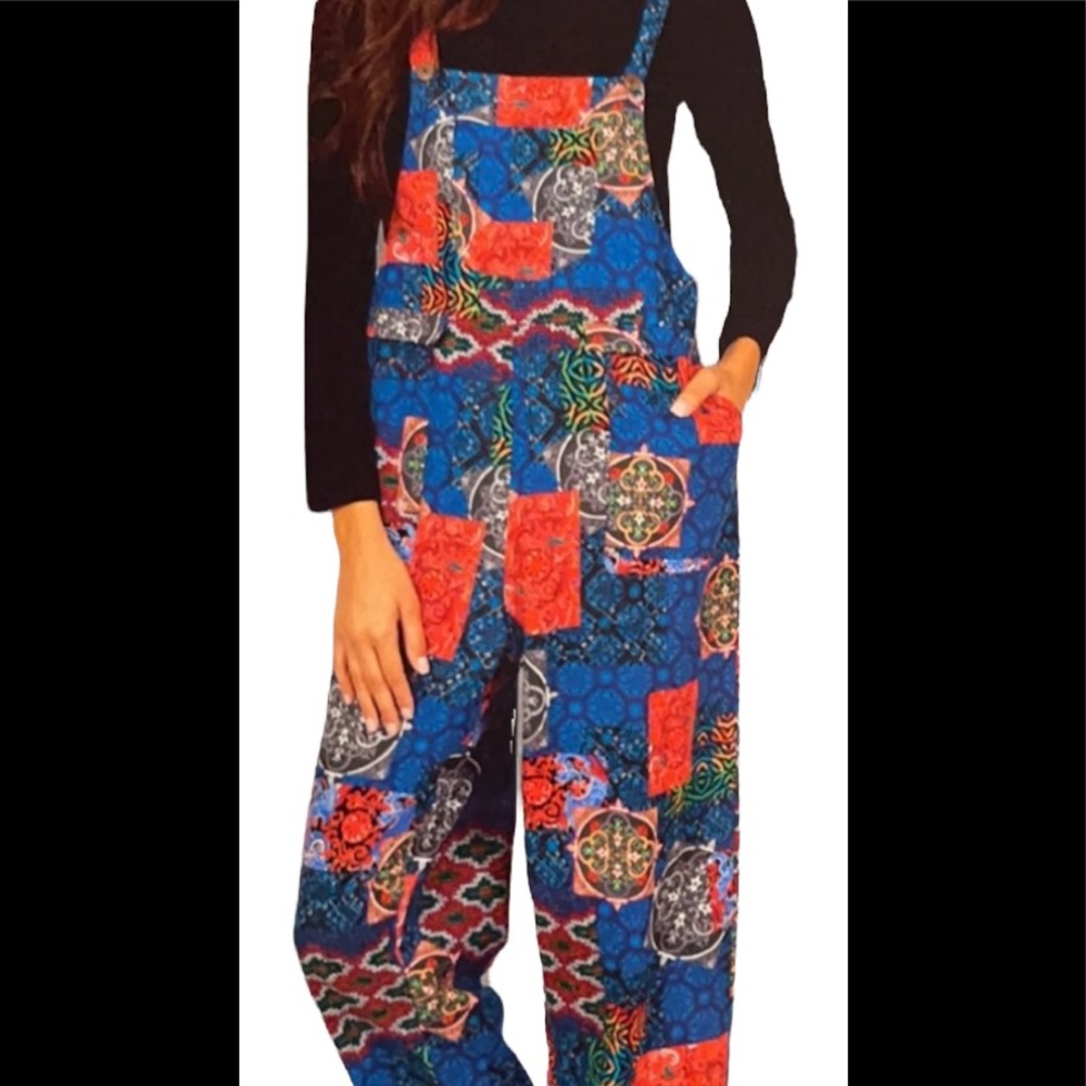S/M. NWT. OVERALLS by Sacred Threads CL/GR02. - Picture 2 of 11